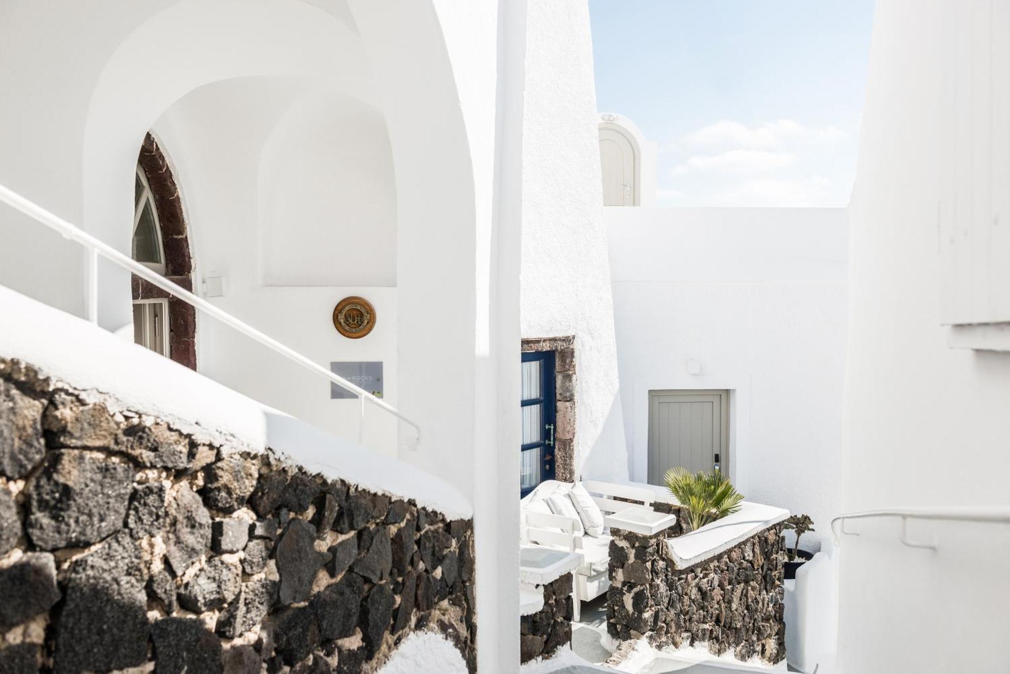 On The Rocks - Small Luxury Hotels Of The World (Adults Only) Imerovigli  Ngoại thất bức ảnh
