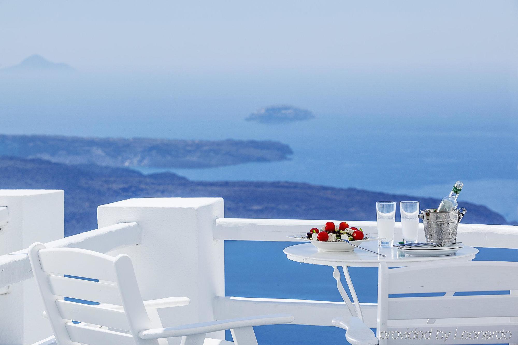 On The Rocks - Small Luxury Hotels Of The World (Adults Only) Imerovigli  Phòng bức ảnh